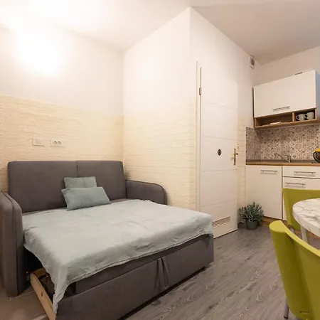 Sara Apartment *